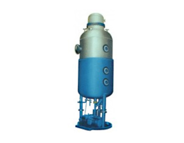 <b>整個(gè)設備可分為加熱蒸發(fā)室、加熱夾套、汽液分離器、攪拌器等四部分。我廠(chǎng)在夾套加熱的基礎上經(jīng)多方面研究,設計了內加熱、內循環(huán)加熱,蒸發(fā)結晶鍋、用戶(hù)使用后反映其蒸發(fā)效果比</b>